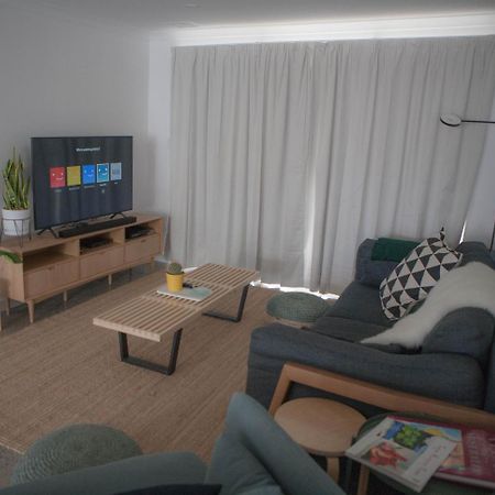 Fortytwo - Oceanside Retreat Бъселтън Екстериор снимка